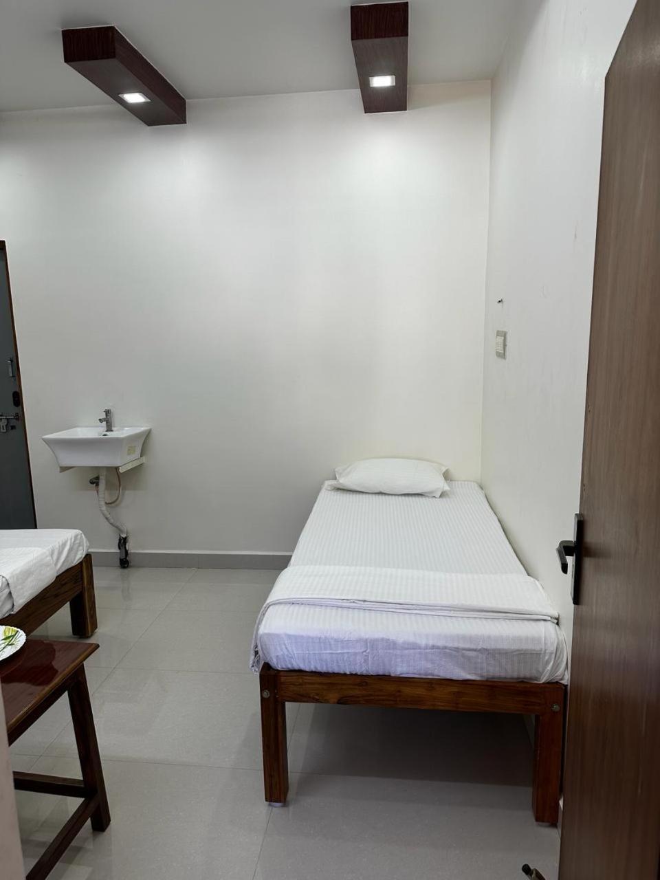 Temple View Home Stay Tiruvannāmalai Εξωτερικό φωτογραφία