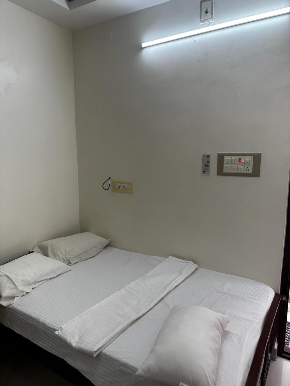 Temple View Home Stay Tiruvannāmalai Εξωτερικό φωτογραφία