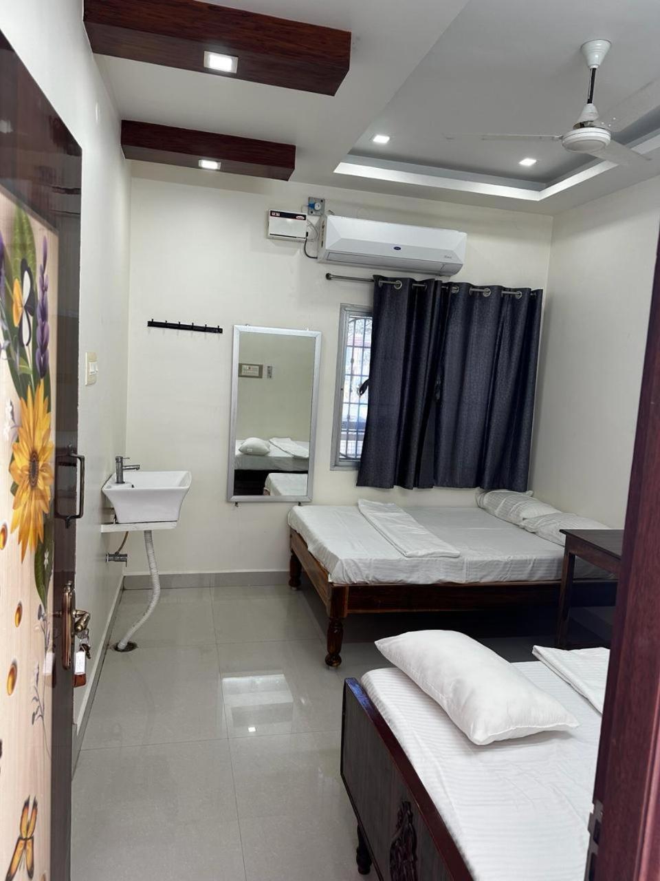 Temple View Home Stay Tiruvannāmalai Εξωτερικό φωτογραφία